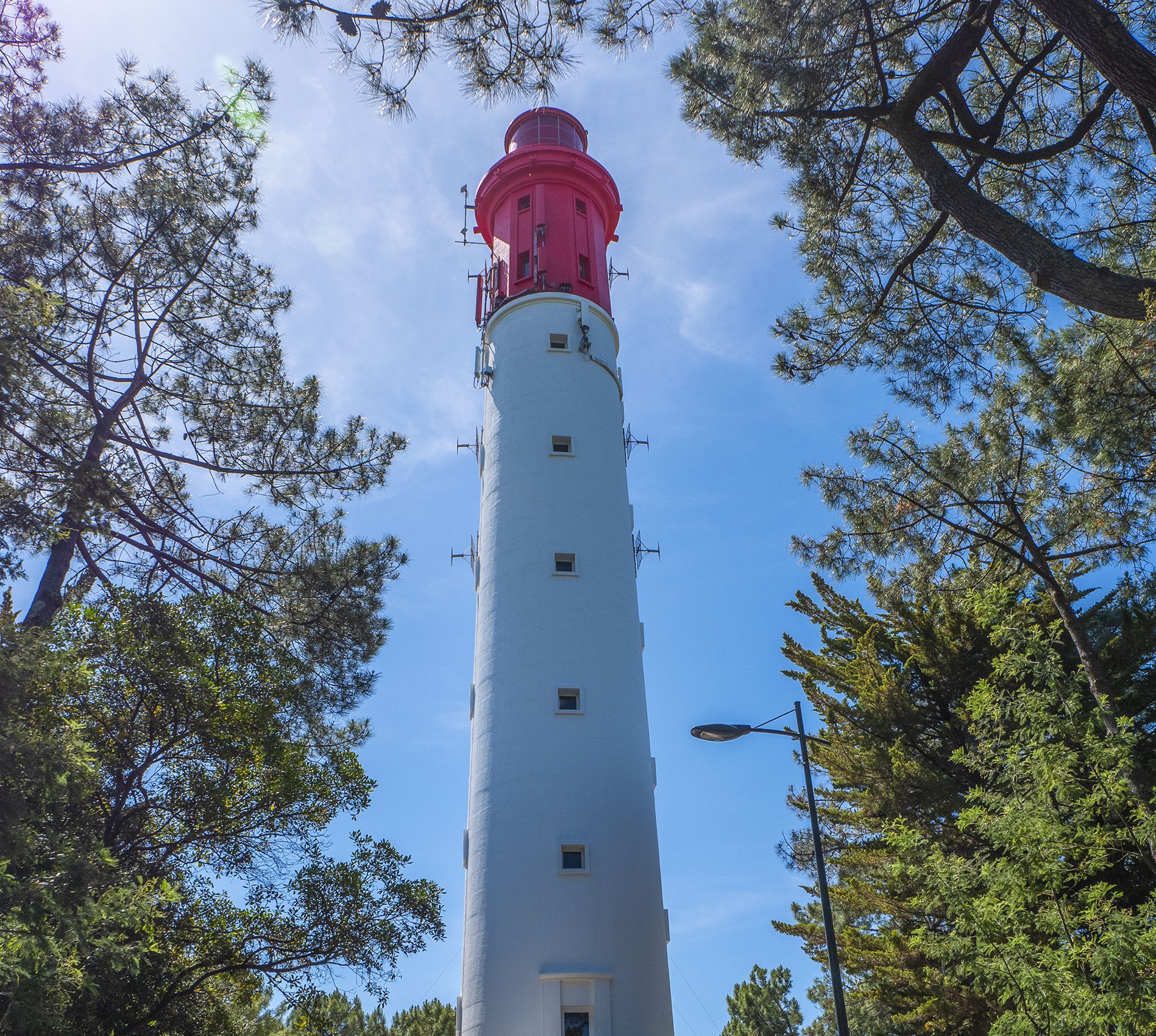 cap-ferret-lighthouse